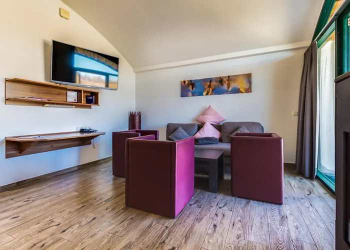 別荘 Lagovida Duenenhaus Comfort J Am Stoermthaler グロースペスナ